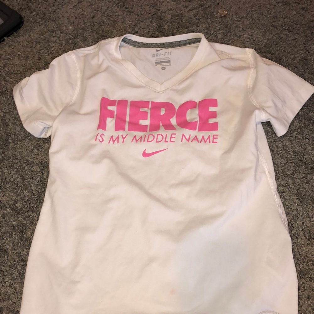 Nike girls shirt!